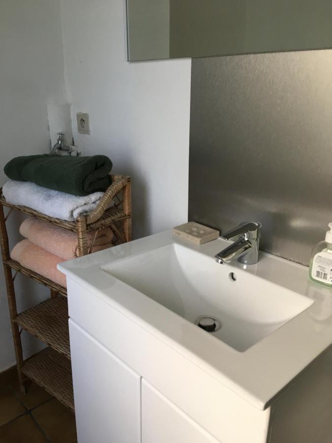 Holiday Home "Les Ancolies " Gite Citadin Спа Екстериор снимка