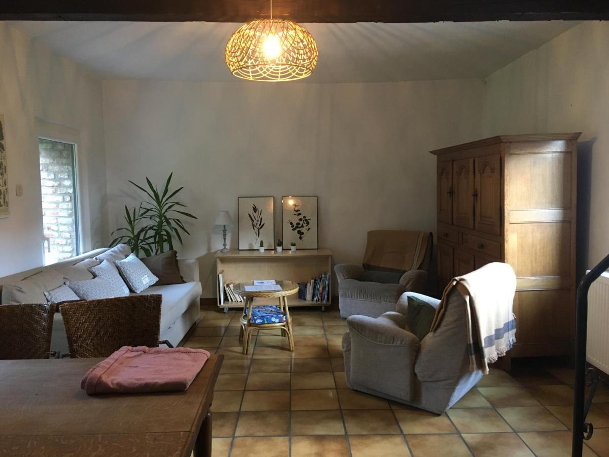 Holiday Home "Les Ancolies " Gite Citadin Спа Екстериор снимка